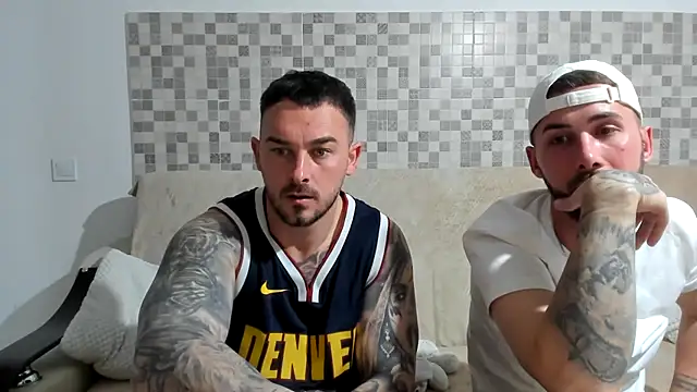 Jonmusclemaster online show from April 5, 2026, 7:42 pm