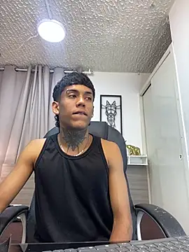 Snapshot of Alan_Cute18 chatting on February 19, 2026, 12:57 pm Alan Cute18 online show from February 19, 2026, 12:57 pm