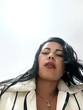 Snapshot of _andrea30 chatting on February 27, 2026, 11:54 am andrea30 online show from February 27, 2026, 11:54 am