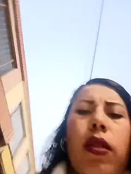 Snapshot of _andrea30 chatting on February 10, 2026, 10:58 am andrea30 online show from February 10, 2026, 10:58 am