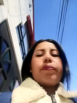 Snapshot of _andrea30 chatting on February 5, 2026, 10:55 am andrea30 online show from February 5, 2026, 10:55 am