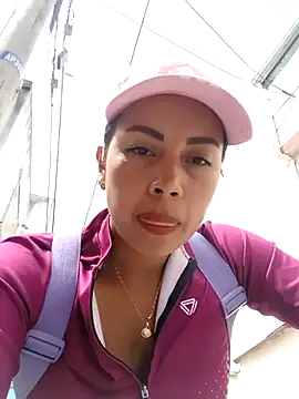 Snapshot of _andrea30 chatting on February 25, 2025, 3:31 pm andrea30 online show from February 25, 2025, 3:31 pm