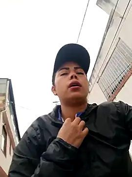  andrea30 online show from April 8, 2026, 11:44 am