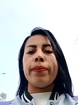 Snapshot of _andrea30 chatting on February 19, 2025, 12:33 pm andrea30 online show from February 19, 2025, 12:33 pm