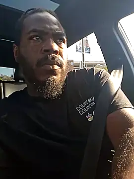 MRHANDSOME3800 online show from September 19, 2025, 8:46 pm