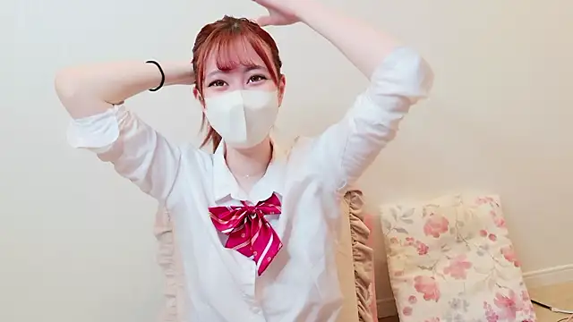 chat MIYU online show from April 13, 2026, 1:04 pm