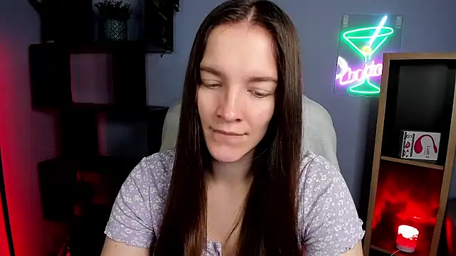 kenzie x online show from December 19, 2025, 7:33 am