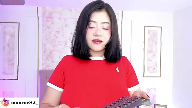GENNESIS LOVE online show from May 24, 2026, 12:54 am