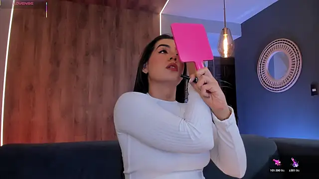 Snapshot of AngelicaVega chatting on October 19, 2025, 5:26 pm AngelicaVega online show from October 19, 2025, 5:26 pm