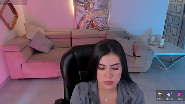 Snapshot of AngelicaVega chatting on November 18, 2025, 7:17 pm AngelicaVega online show from November 18, 2025, 7:17 pm