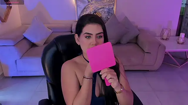 Snapshot of AngelicaVega chatting on November 21, 2025, 8:52 pm AngelicaVega online show from November 21, 2025, 8:52 pm