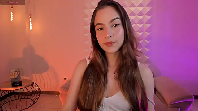 Snapshot of MarianneLane chatting on September 25, 2025, 9:54 pm MarianneLane online show from September 25, 2025, 9:54 pm