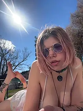 Esteem369 online show from April 4, 2026, 5:41 pm