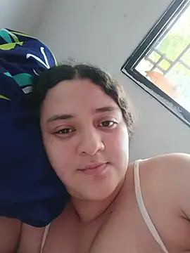 Snapshot of Liancy chatting on July 17, 2026, 8:39 pm Liancy online show from July 17, 2026, 8:39 pm