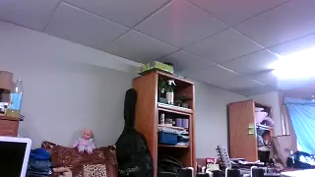 tongueispowerr6d9 online show from January 3, 2025, 7:18 pm