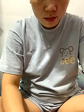 Snapshot of Baby-bigtits chatting on November 19, 2025, 11:38 pm Baby-bigtits online show from November 19, 2025, 11:38 pm