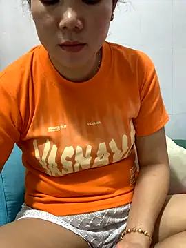 Snapshot of Baby-bigtits chatting on November 25, 2025, 5:08 am Baby-bigtits online show from November 25, 2025, 5:08 am