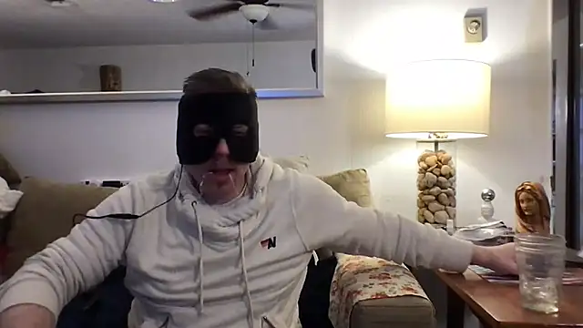 Snapshot of Rock_Pierce chatting on November 1, 2025, 3:50 pm Rock Pierce online show from November 1, 2025, 3:50 pm