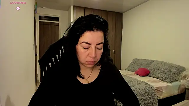 Snapshot of Im_coco chatting on February 21, 2026, 10:17 am Im coco online show from February 21, 2026, 10:17 am