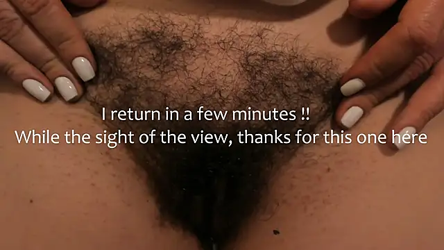 Snapshot of Im_coco chatting on October 28, 2025, 11:25 pm Im coco online show from October 28, 2025, 11:25 pm