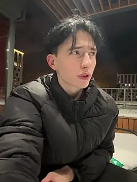 Snapshot of AmondCor chatting on January 3, 2025, 3:55 pm AmondCor online show from January 3, 2025, 3:55 pm