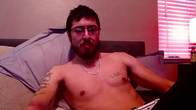 Snapshot of psil0cyb0rg chatting on October 31, 2025, 9:11 pm psil0cyb0rg online show from October 31, 2025, 9:11 pm