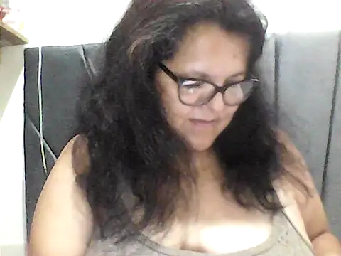 Snapshot of kassandra02 chatting on October 3, 2025, 3:13 pm kassandra02 online show from October 3, 2025, 3:13 pm