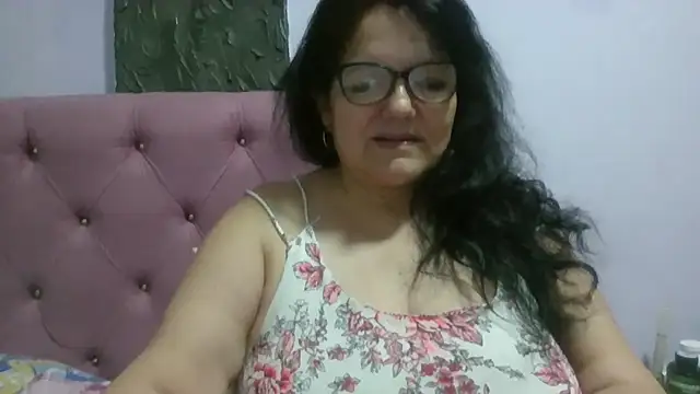 kassandra02 online show from July 9, 2026, 2:23 am