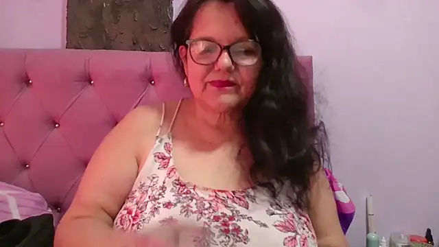 Snapshot of kassandra02 chatting on May 24, 2026, 3:01 pm kassandra02 online show from May 24, 2026, 3:01 pm