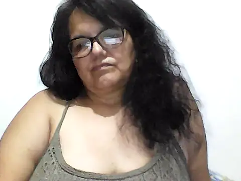 Snapshot of kassandra02 chatting on December 23, 2025, 2:33 am kassandra02 online show from December 23, 2025, 2:33 am