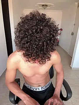 DavidfullOFlove online show from June 1, 2026, 6:51 pm