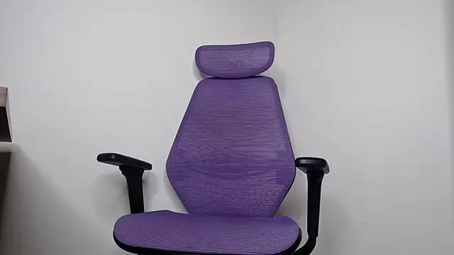 alex connorr online show from December 21, 2025, 12:24 am