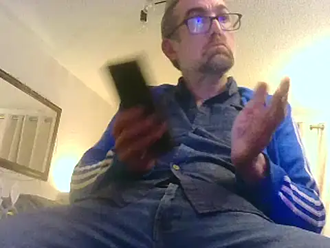 bibananaman online show from January 5, 2025, 2:38 am