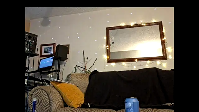 bibananaman online show from January 30, 2025, 1:33 am