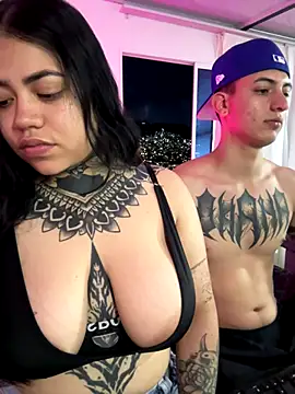 aliensexy online show from September 13, 2025, 11:38 pm