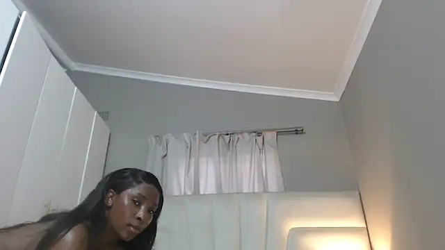 Snapshot of naughtyblackdolie chatting on November 6, 2025, 5:22 am naughtyblackdolie online show from November 6, 2025, 5:22 am