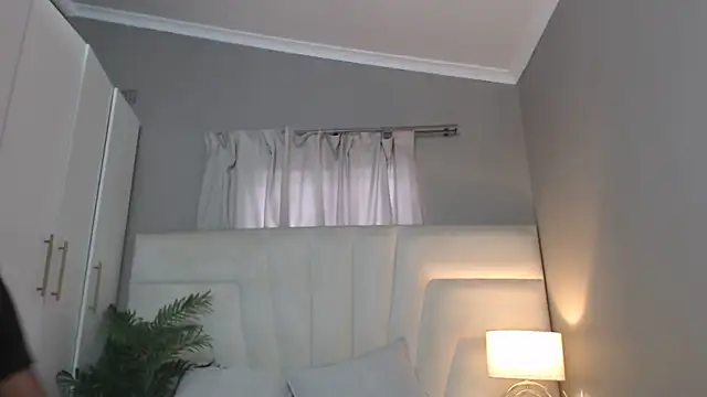 Snapshot of naughtyblackdolie chatting on November 17, 2025, 7:56 am naughtyblackdolie online show from November 17, 2025, 7:56 am