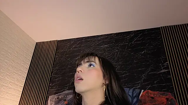 diosagolden online show from October 18, 2025, 8:55 pm