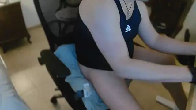 slzypvtpig online show from December 20, 2025, 11:24 am