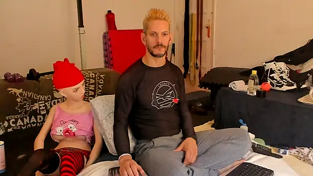 Snapshot of Samurayjiu chatting on November 18, 2025, 12:08 pm Samurayjiu online show from November 18, 2025, 12:08 pm