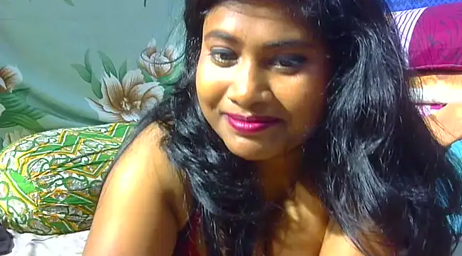 Snapshot of sexy_roma chatting on February 15, 2025, 8:56 pm sexy roma online show from February 15, 2025, 8:56 pm