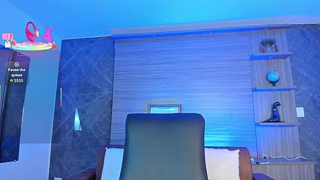 Snapshot of Alessia_Taylorr chatting on November 9, 2025, 12:42 pm Alessia Taylorr online show from November 9, 2025, 12:42 pm