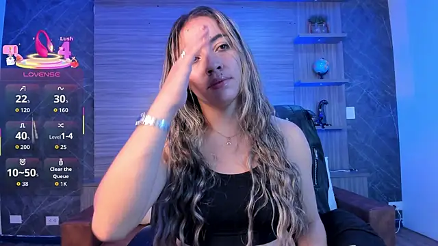 Snapshot of Alessia_Taylorr chatting on November 13, 2025, 12:31 pm Alessia Taylorr online show from November 13, 2025, 12:31 pm