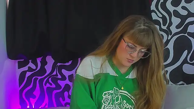 tekila   online show from September 9, 2025, 6:28 pm