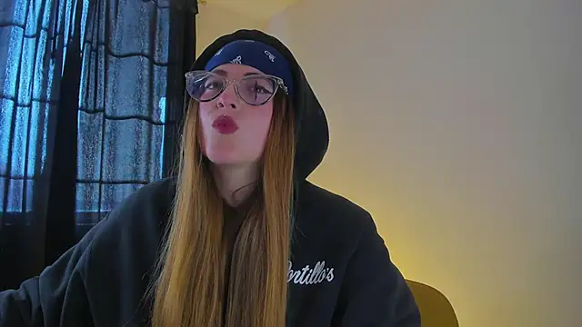 tekila   online show from March 15, 2025, 7:48 pm