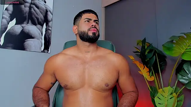 noah crux online show from April 15, 2026, 11:49 am