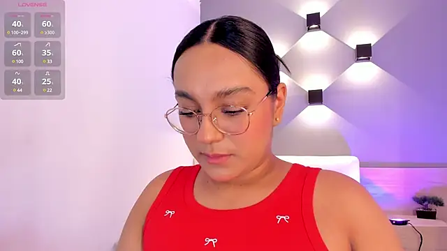 Snapshot of ellamontoya chatting on March 4, 2025, 4:27 am ellamontoya online show from March 4, 2025, 4:27 am