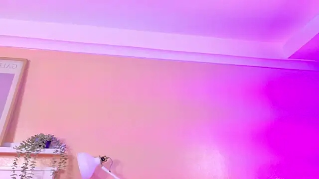 Snapshot of KendalMilleer chatting on February 11, 2026, 9:09 am KendalMilleer online show from February 11, 2026, 9:09 am