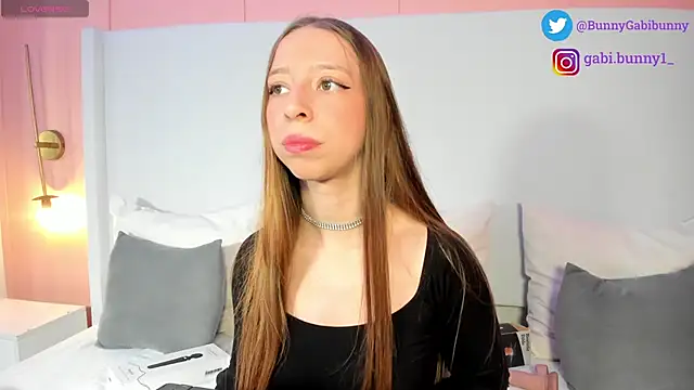 Snapshot of gabi_bunny chatting on February 18, 2025, 4:58 pm gabi bunny online show from February 18, 2025, 4:58 pm
