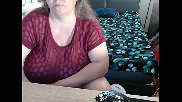 Sweetboobs online show from September 29, 2025, 7:30 pm